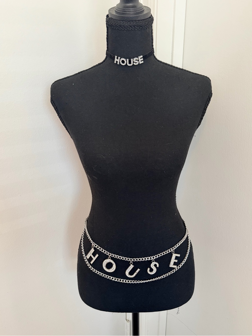 iHeartRaves Black 'HOUSE' Chain Choker and Waist Belt Set